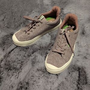 Cariuma Sneakers IBI Blush Stone Knit Sneaker Women’s Sz.8 / Men's Sz.6.5